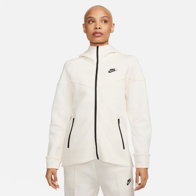 nike womens sportswear tech fleece