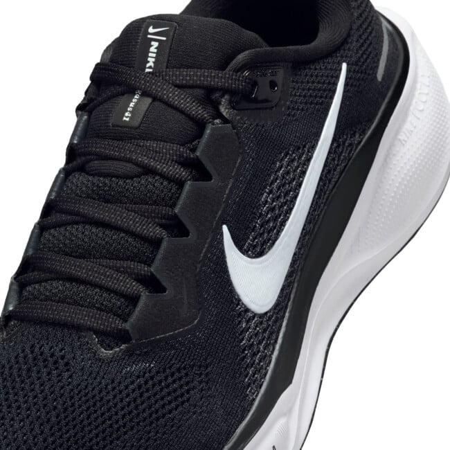 nike running air zoom pegasus trainers