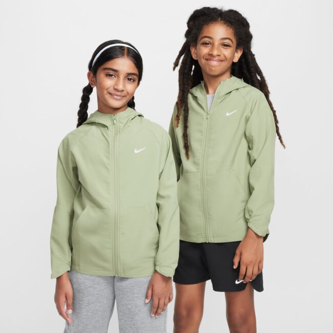 NIKE BIG KIDS' DRI-FIT UV WOVEN TRAINING JACKET jakas un parkas NIKE BIG KIDS' DRI-FIT UV WOVEN TRAINING JACKET jakas un parkas