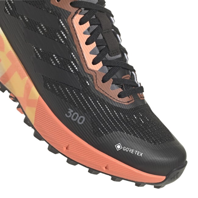 ADIDAS WOMEN'S TERREX AGRAVIC FLOW 2.0 GORE-TEX TRAIL